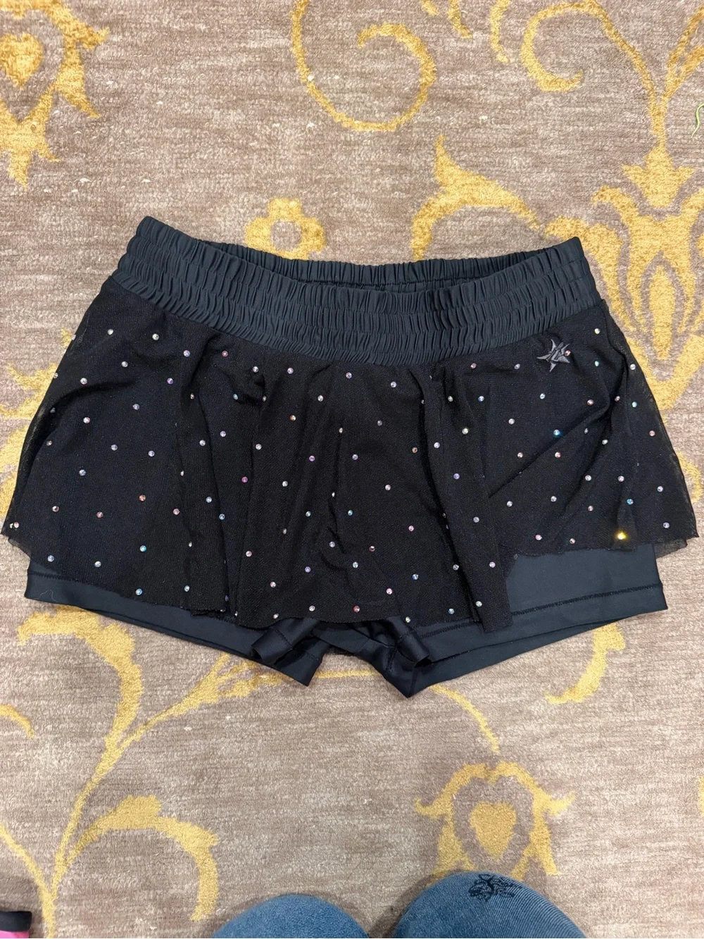Black Athletic Rhinestone Sports Bra & Skort Set - Picture 4 of 6